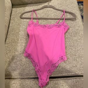 Skims fits everybody lace cami bodysuit